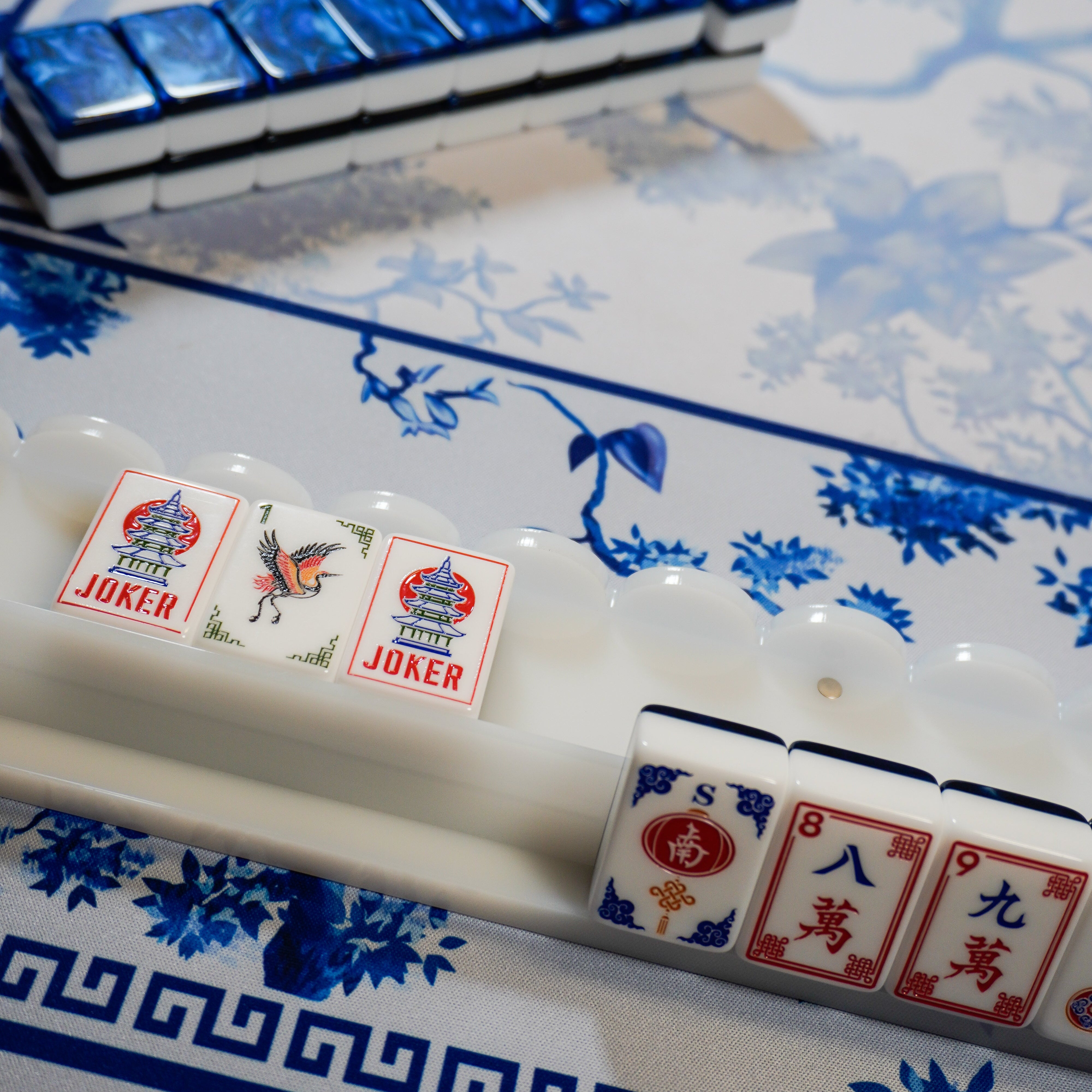 20" White Magnetic Acrylic Mahjong Rack Set